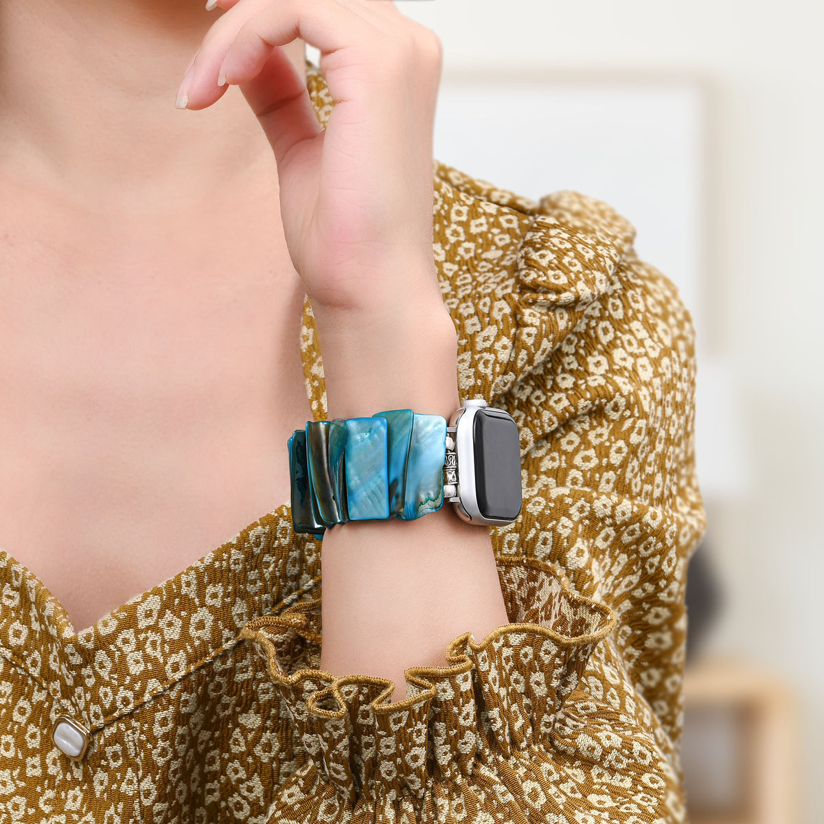 Azure Seashell Stretch Apple Watch Strap